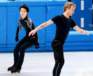 1 完璧の団体戦 王者プルシェンコが羽生結弦に火をつけたのか 拡大写真 青嶋ひろの 論座 朝日新聞社の言論サイト