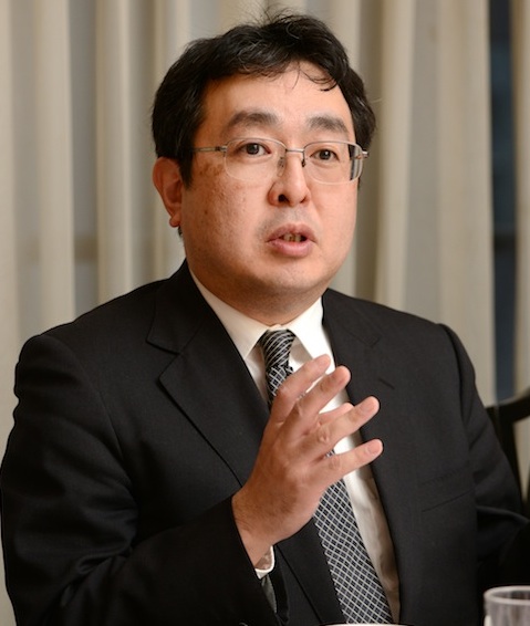 堤和彦　日本経済新聞社総務局人事・労務部担当部長
