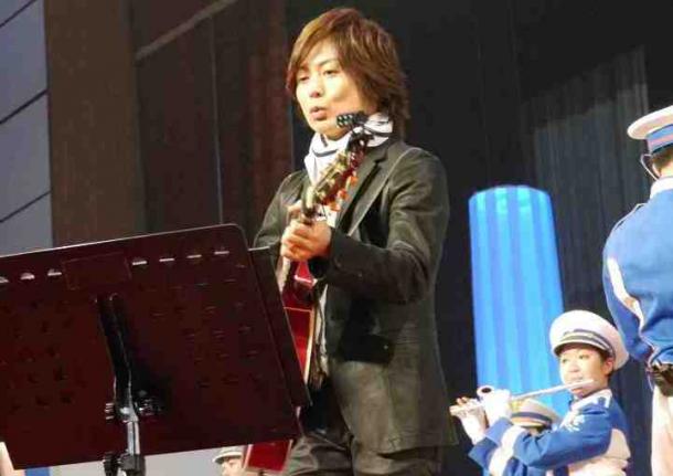 写真・図版 : つんく♂さん