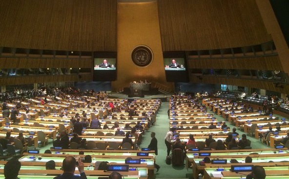 １８年ぶりに国連麻薬特別総会が開かれたわけ