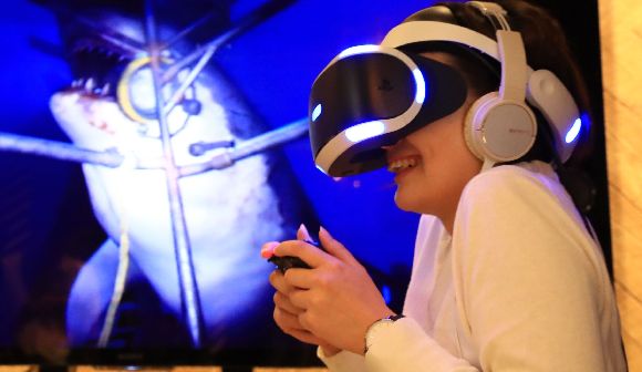 VR（仮想現実）が誘う未来