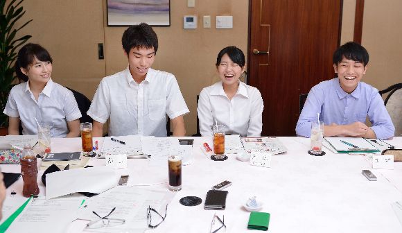 写真・図版：慶応大学生と考えるジャーナリズム