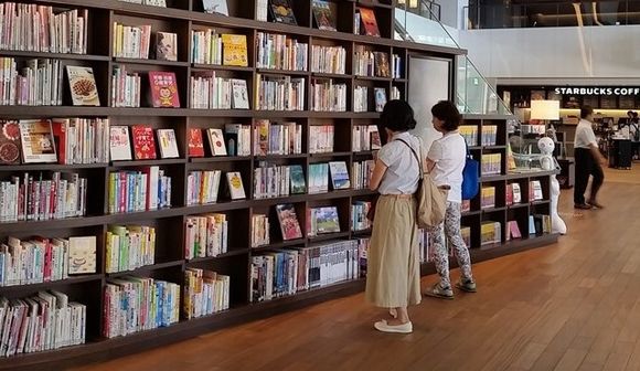 写真・図版：図書館は出版社・書店の商売敵か？