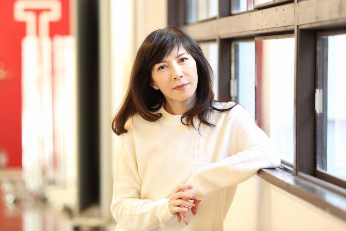 写真・図版 : 安寿ミラ＝伊藤華織撮影