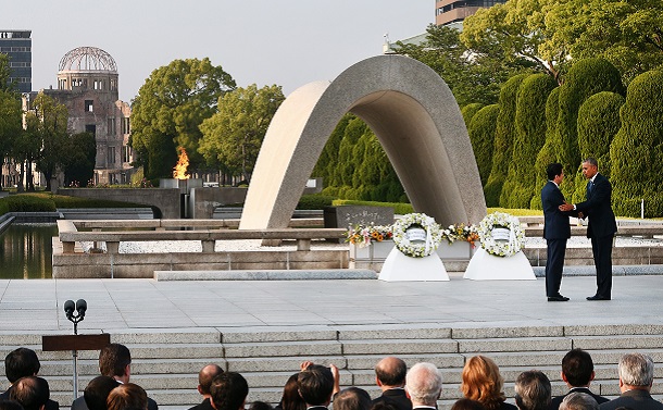 写真・図版 : 