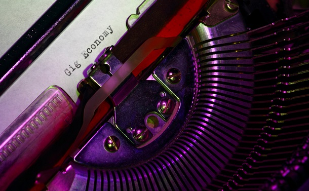 写真・図版 : 