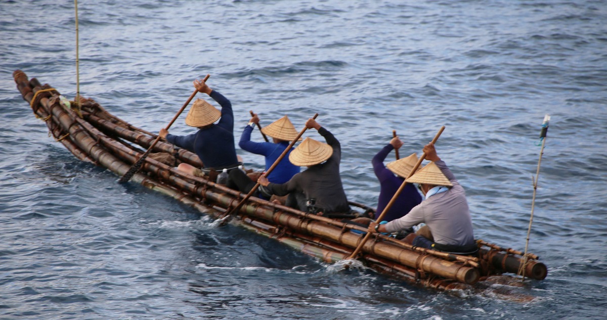 写真・図版 : 