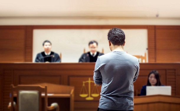 性犯罪の被告人に、相手の「同意」を証明させよ