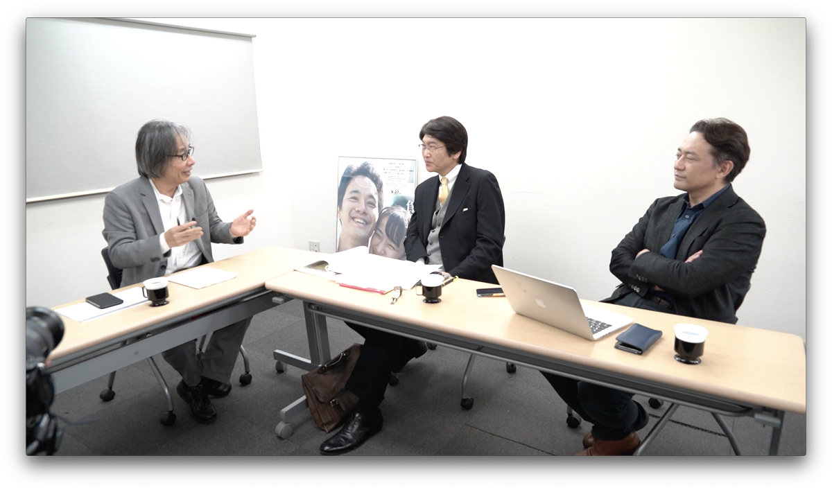 写真・図版 : 左から、河村光庸氏、伊藤真弁護士、四宮隆史弁護士