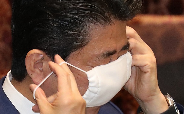 新型コロナ対策「全世界指導者一斉能力試験」で安倍首相は何番目？