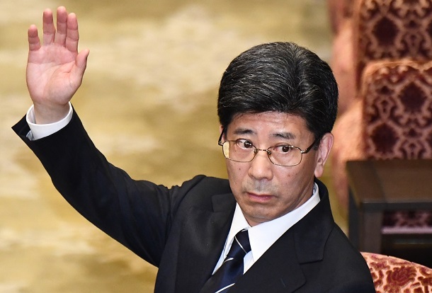 写真・図版 : 佐川宣寿・元国税庁長官