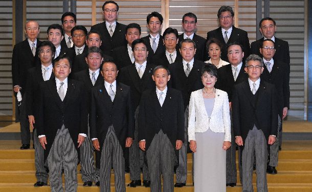 残念な菅内閣　国際潮流からかけ離れた女性閣僚たった2人