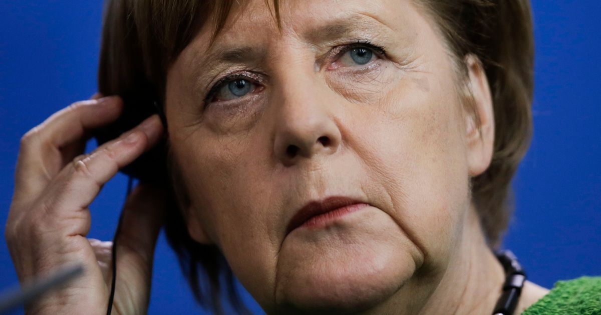 写真・図版 : ドイツのメルケル首相。4期16年の在任を経て今年秋までの任期限りで引退の予定だ（asvestas/Shutterstock）