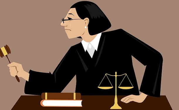 夫婦別姓訴訟で違憲と言えない裁判所には「クオータ制」という手術が必要だ