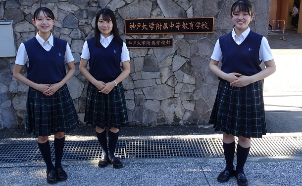 統計活用の世界ポスターコンテストで日本の中三トリオが一等賞