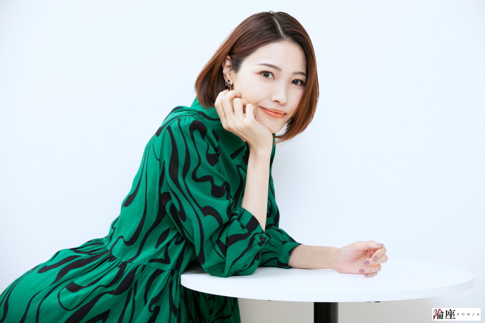 写真・図版 : 十碧れいや＝岩田えり 撮影