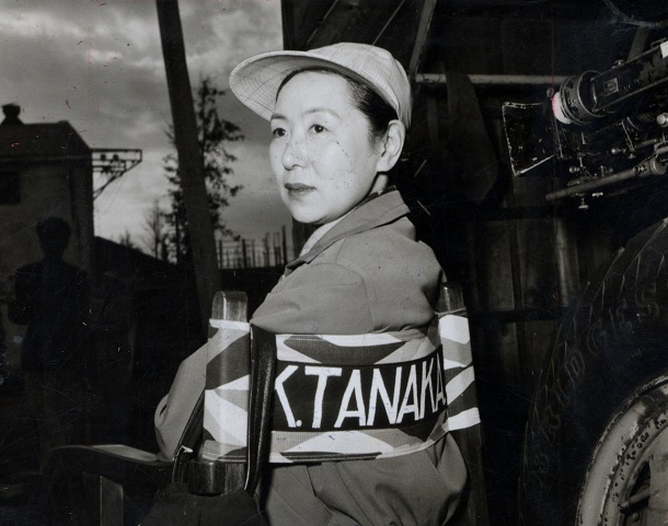 写真・図版 : 日本映画界で女性監督のパイオニアでもある田中絹代