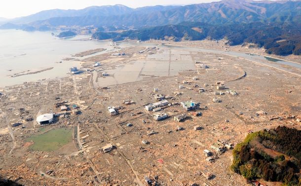 東日本大震災から11年。改めてお読みいただきたい論考をご紹介します