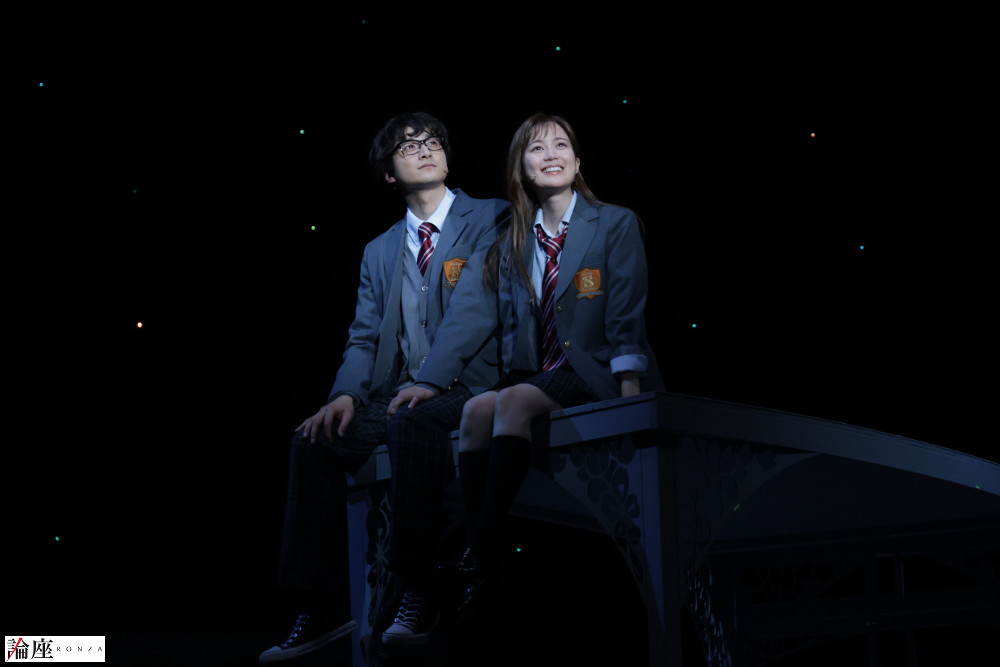 『四月は君の嘘』公演から、小関裕太と生田絵梨花=橘涼香 撮影