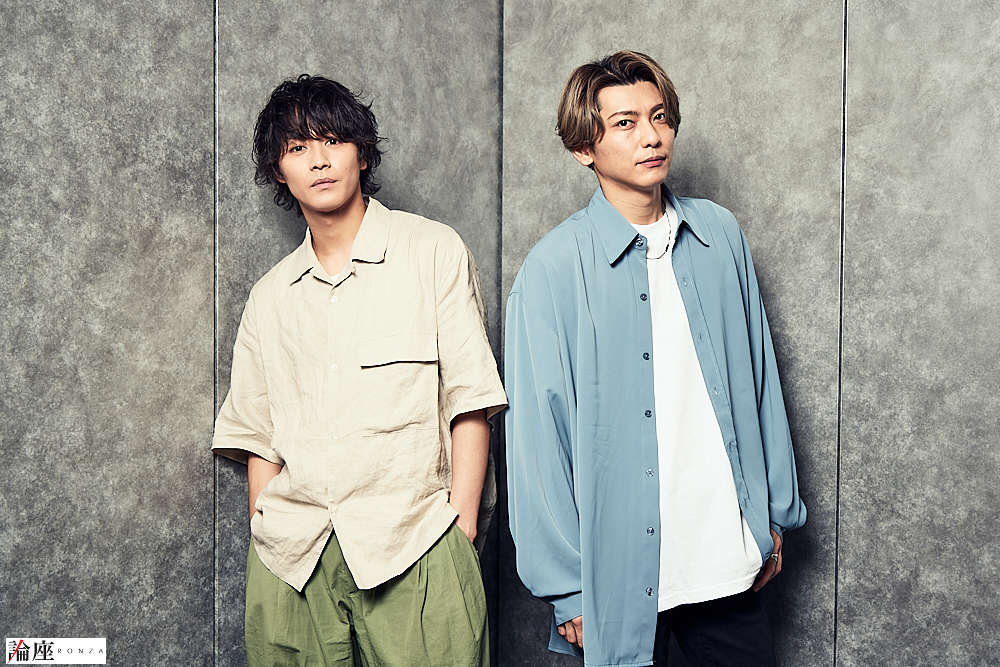 猪野広樹(左)と鍵本輝=森好弘 撮影