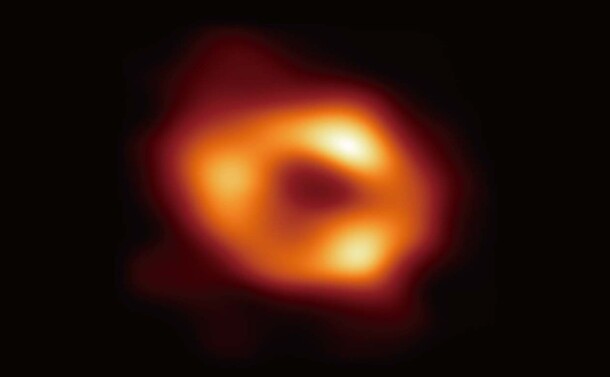ブラックホール画像の解釈をめぐる研究者間の論争