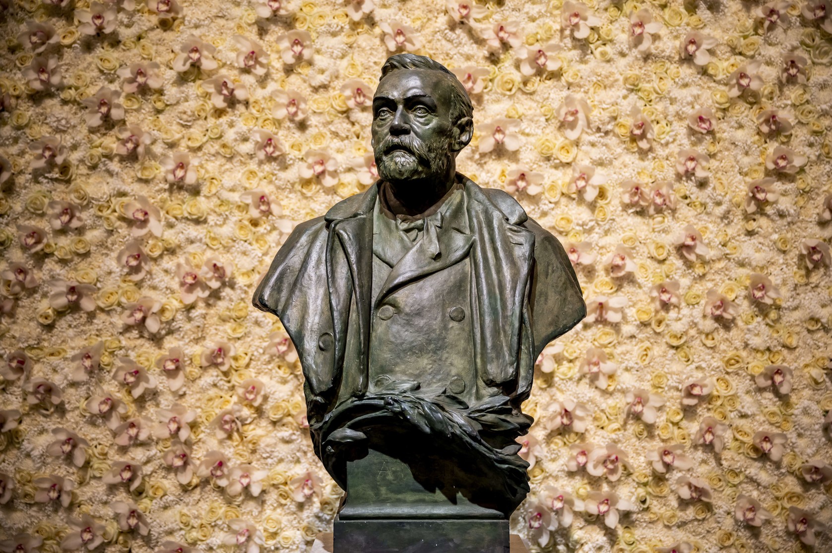 アルフレッド・ノーベルの胸像＝ノーベル財団の公式サイトから　© Nobel Media AB. Photo: A. Mahmoud 