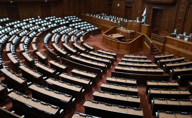 国会をどう改革するか～「変換型議会」を志向する立憲民主党と日本維新の会