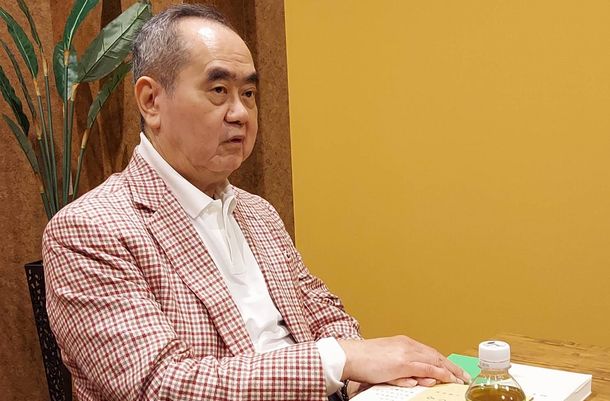 写真・図版 : 御厨貴さん＝長野県軽井沢町（撮影：吉田貴文）