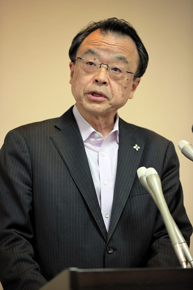 黒川検事長辞職　安倍政権の人事介入が招いた不幸な結末