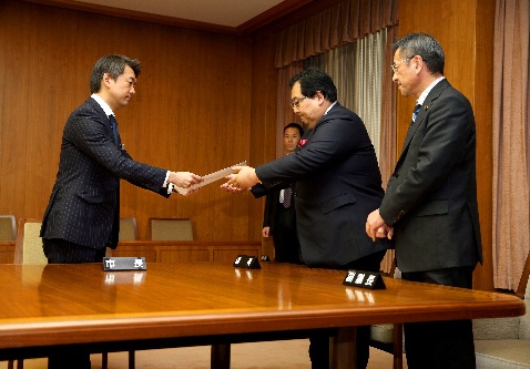 写真・図版：橋下徹・大阪市長がしかけた出直し選挙の行方